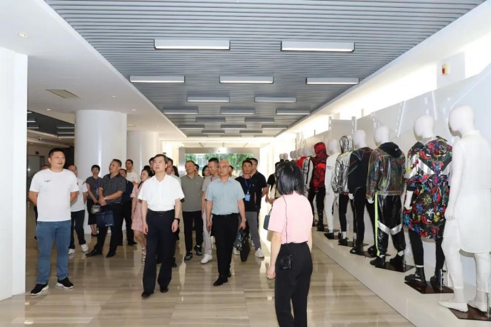 鉴黑担保网(jhdbw)·最具权威唯一维权担保平台